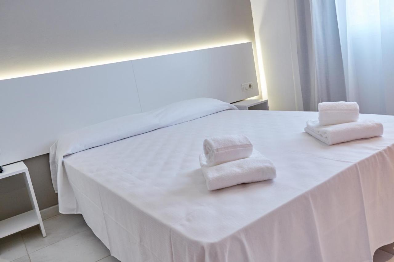 Hotel Dl Port Грао-де-Кастельон Екстер'єр фото